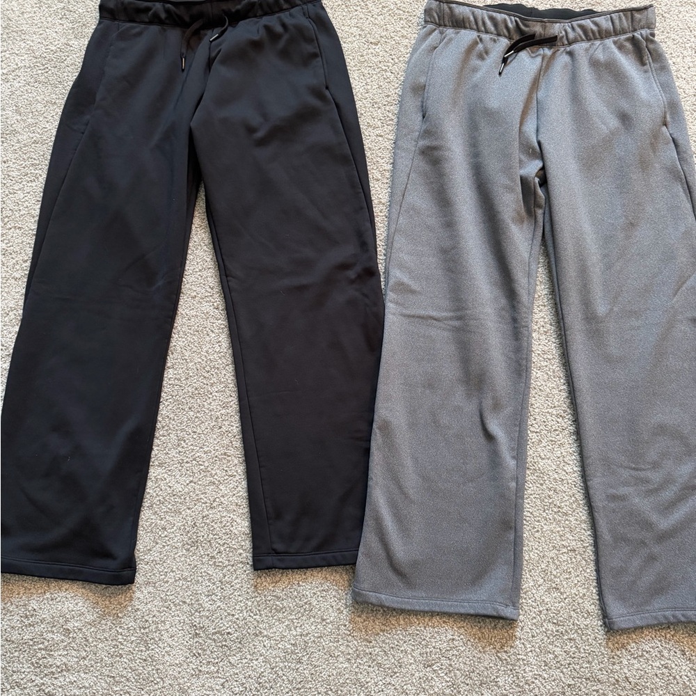 Nike Men’s Black and Gray Seeatpants